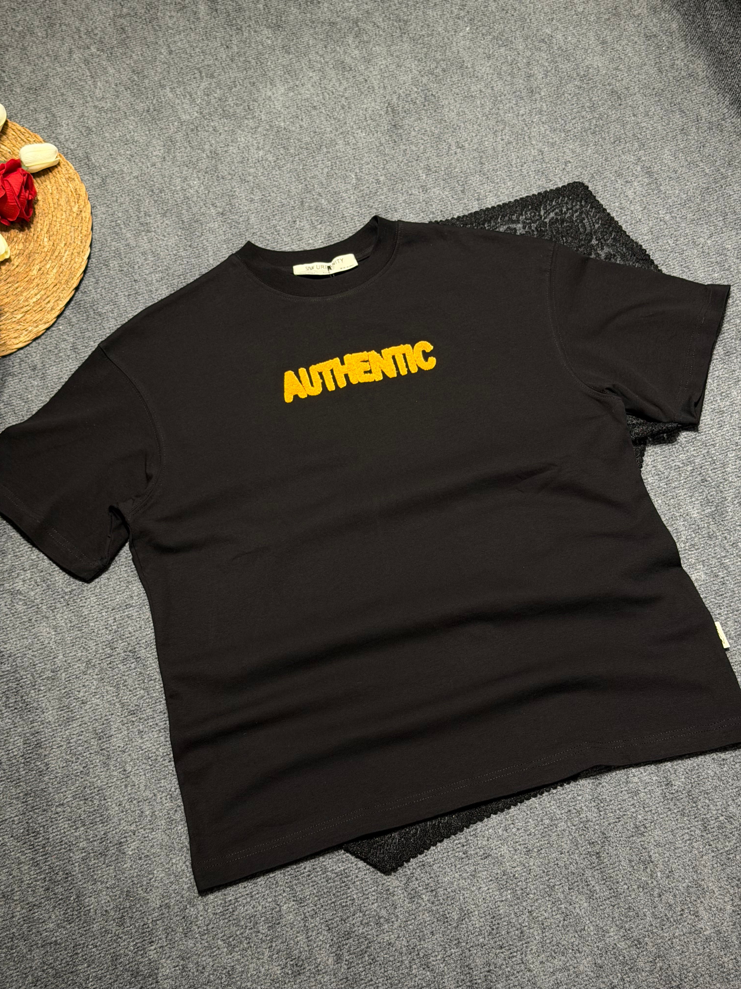 Authentic Desenli Oversize T-shirt Siyah