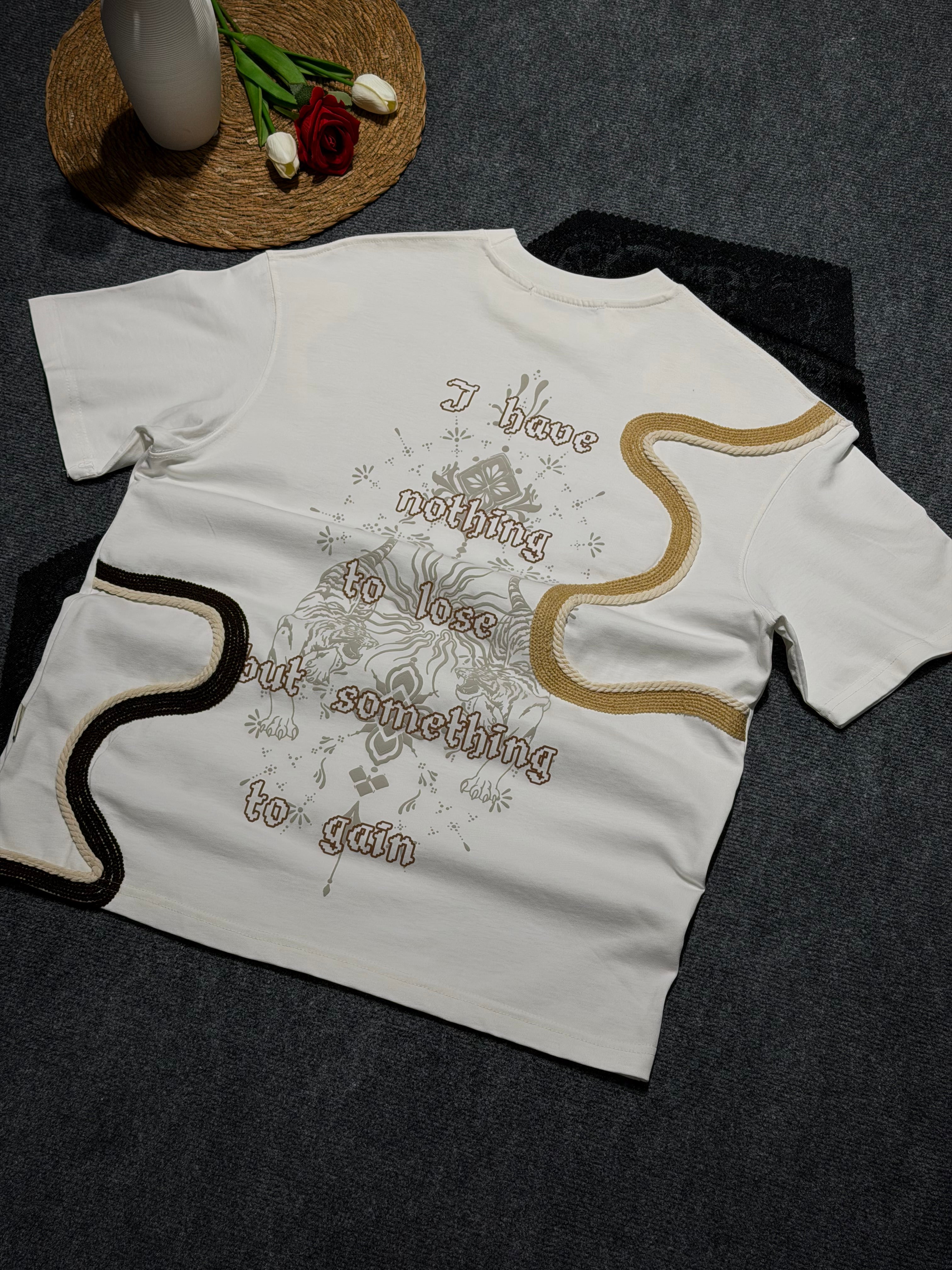 Hasır Şerit Detaylı Kaplan Baskılı Oversize T-shirt Beyza