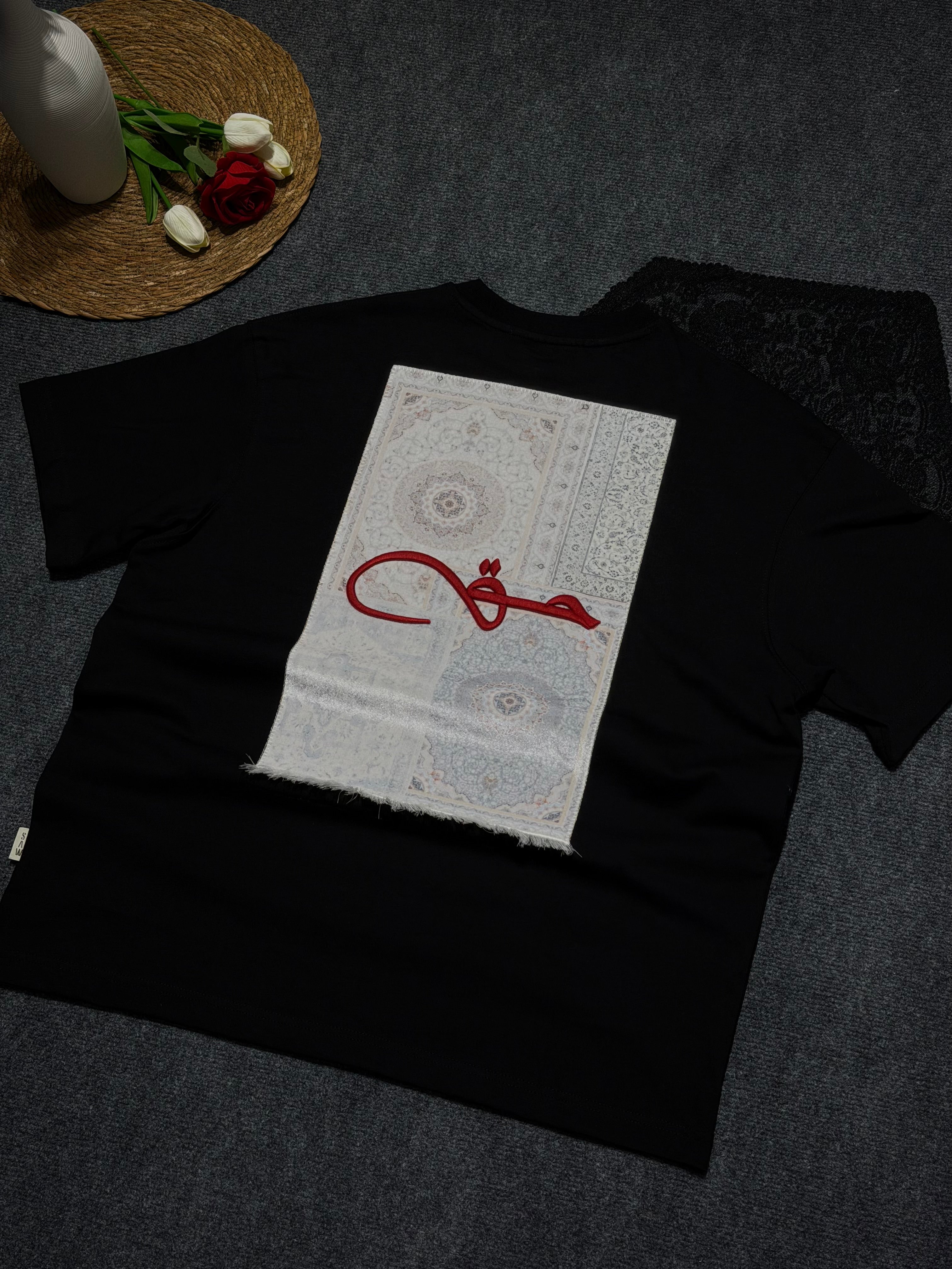 Hak Nakış Desenli Oversize T-shirt Siyah