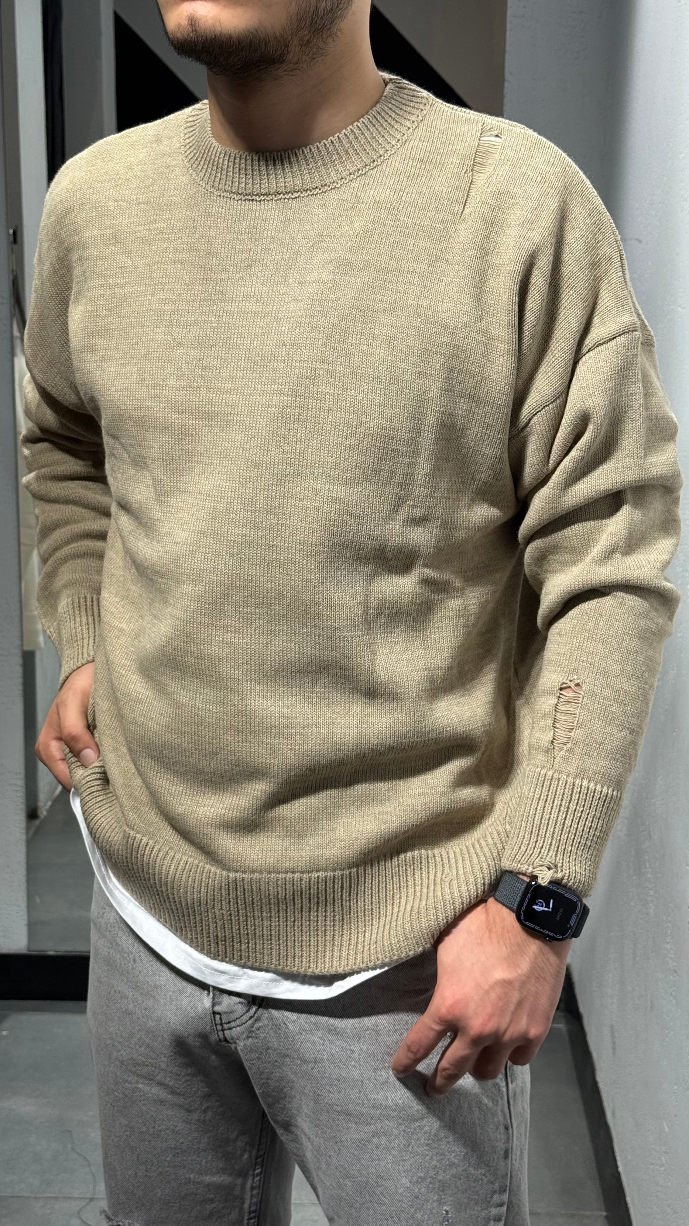 Yırtık Detaylı Basic Triko Kazak