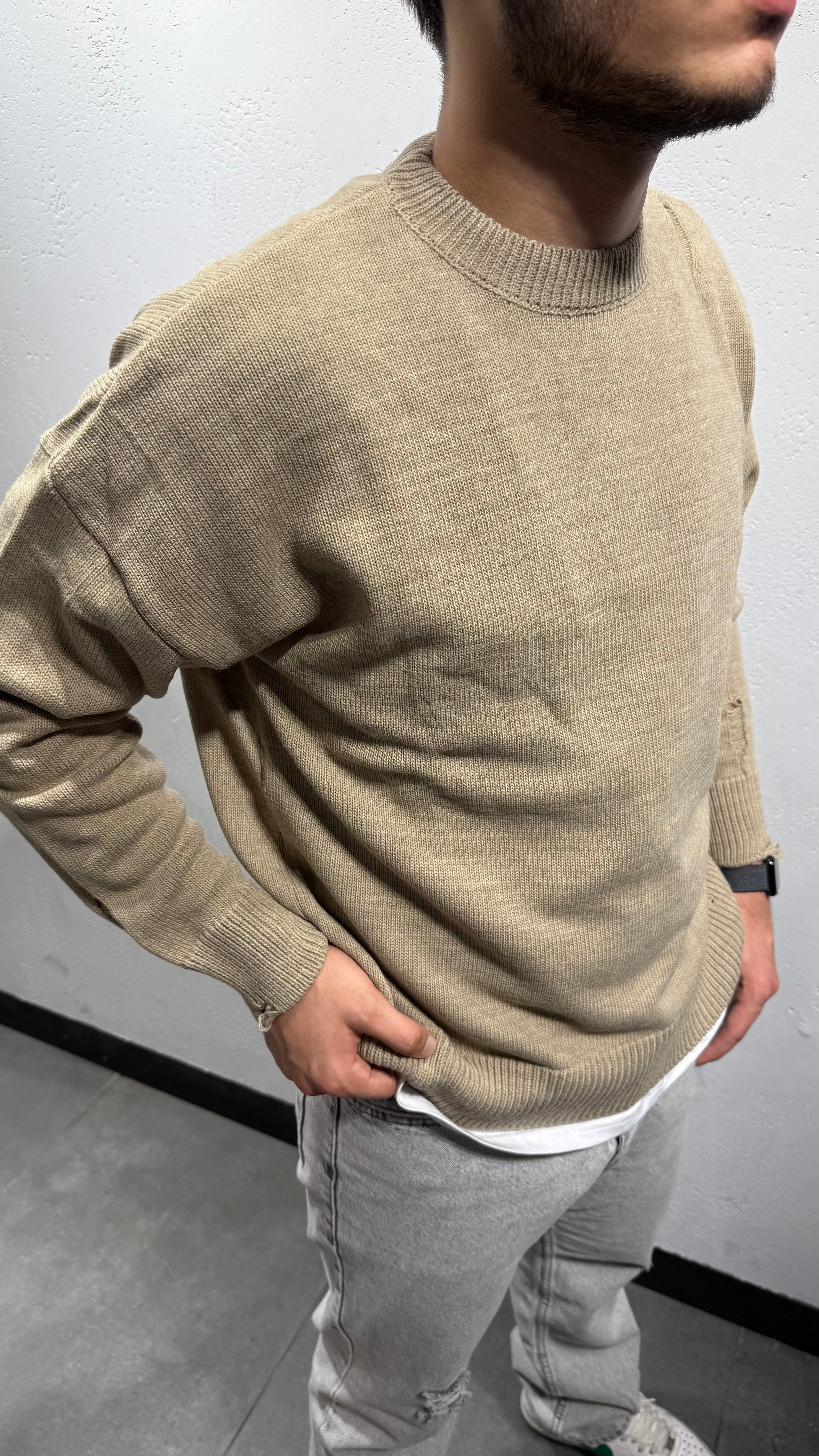 Yırtık Detaylı Basic Triko Kazak