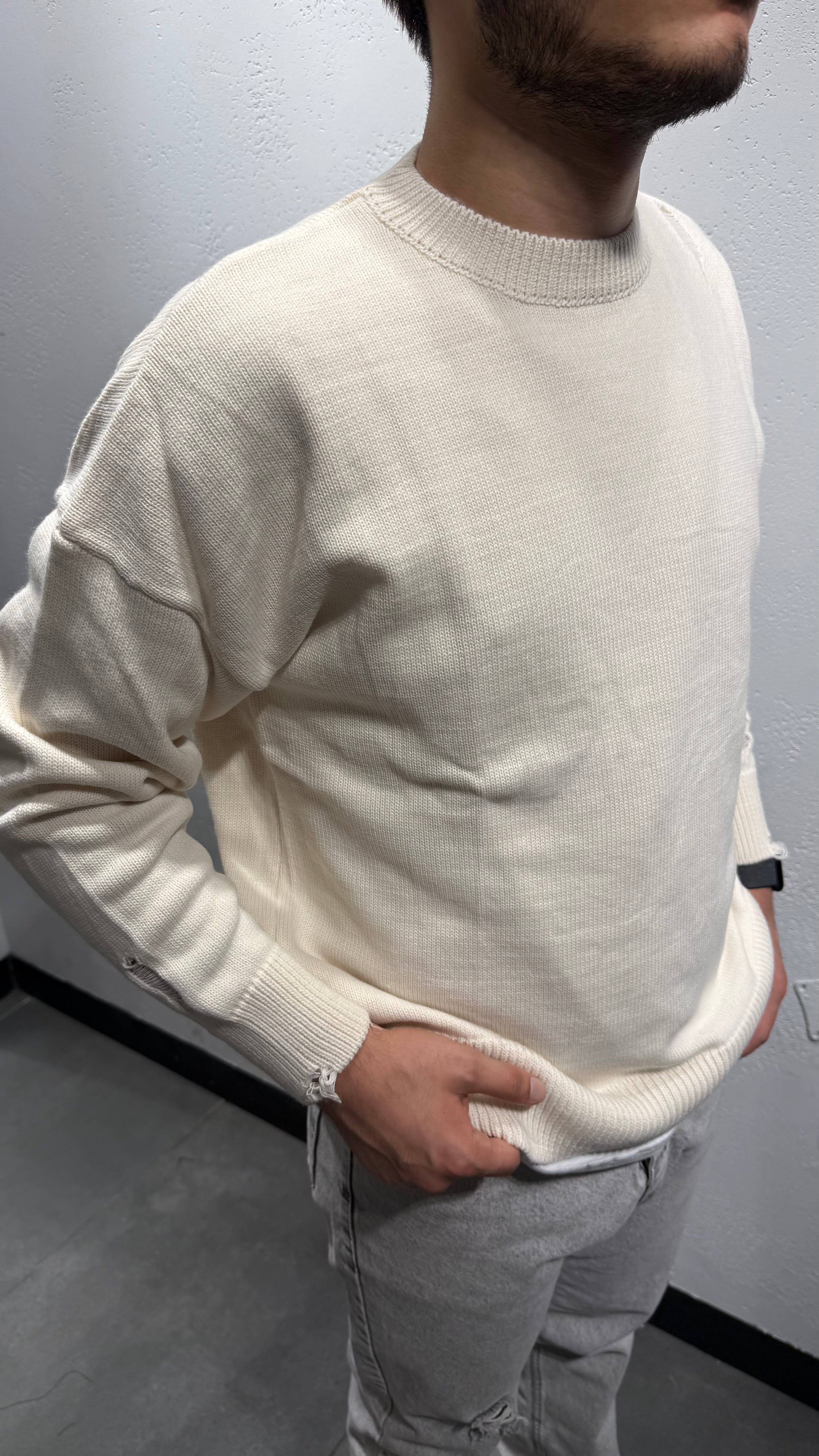 Yırtık Detaylı Basic Triko Kazak